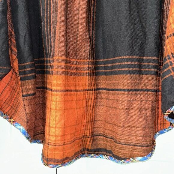 Urban Outfitters BDG Plaid Flowy Button Down Shirt(Size Small) - Picture 8 of 10